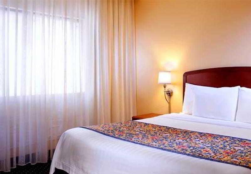 Courtyard By Marriott Dallas Northwest Esterno foto